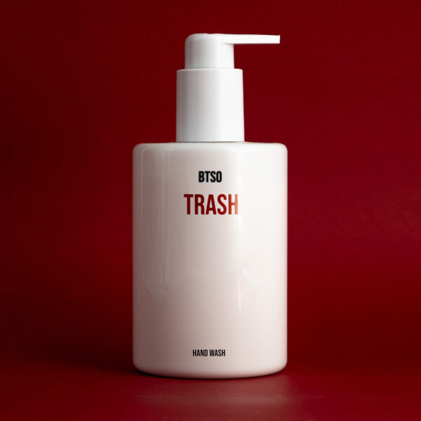 BORN TO STAND OUT TRUSH 300ML HAND WASH
